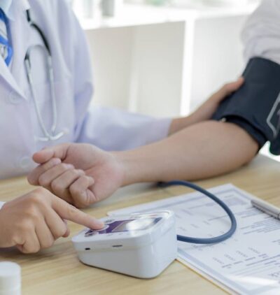 10 überraschende Mythen und Fakten über Blutdruckmesswerte